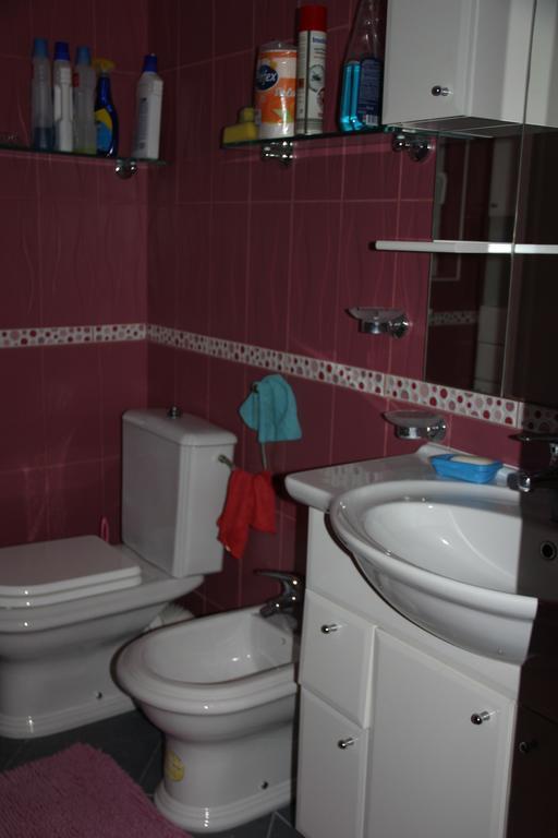 Apartments Durutovic بار المظهر الخارجي الصورة