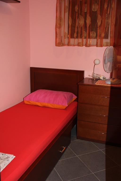 Apartments Durutovic بار المظهر الخارجي الصورة